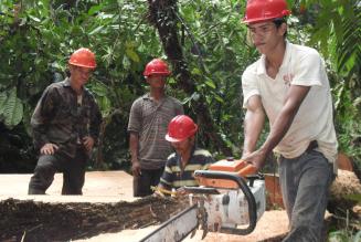 FSC riconferma il suo impegno per proteggere i diritti dei lavoratori