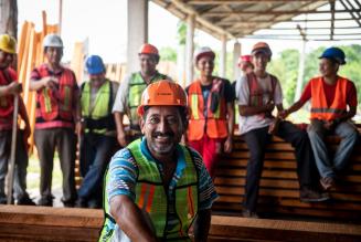 Aperta la consultazione sull’introduzione dei requisiti sui diritti fondamentali del lavoro nella Catena di Custodia FSC