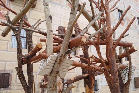 Dalla ferita alla forma. Kengo Kuma e l’architettura in legno che rigenera